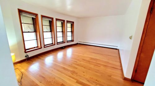 3037 Austin Ave, Chicago IL 60638-1418 exterior