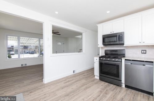 217 Church St, Blenheim NJ 08012-3907 exterior