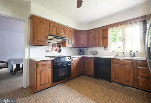 1303 Old Fallston Rd, Fallston MD 21047-2308 exterior