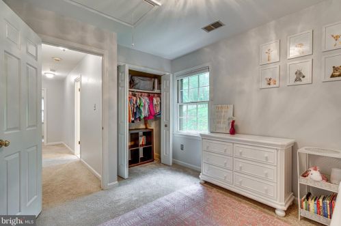 6263 Gentle Ln, Alexandria VA 22310-2260 exterior