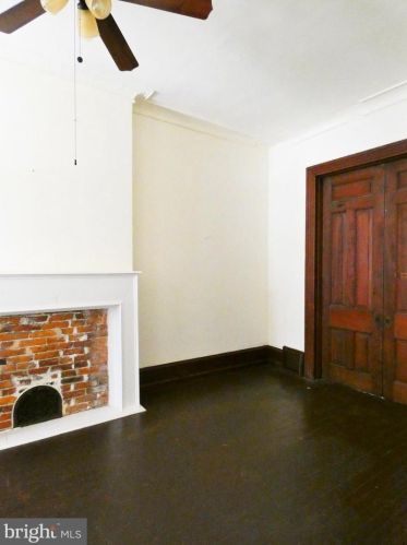 3806 Hamilton St, Philadelphia PA  19104-2316 exterior