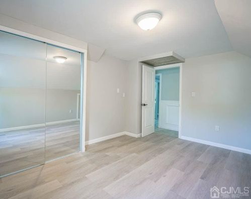 37 Sunrise Rd, Old Bridge NJ  08857-1435 exterior