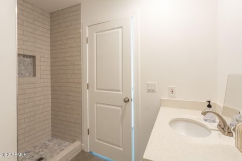 3128 Desert Cove Ave, Phoenix AZ  85029-4203 exterior