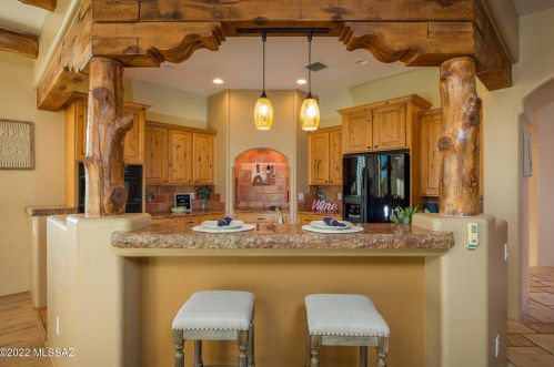 2240 Lone Star Pl, Tucson AZ  85713-6732 exterior