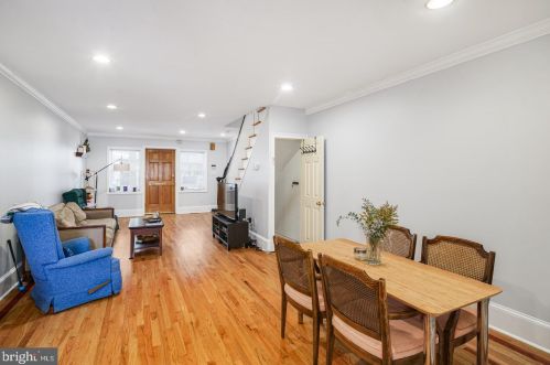 885 21 St, Philadelphia PA 19121-3901 exterior