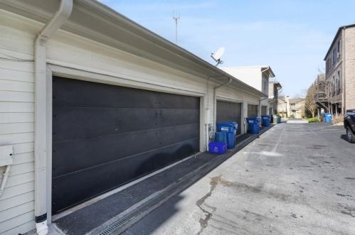 482 Bartram St, Atlanta GA 30316-6808 exterior