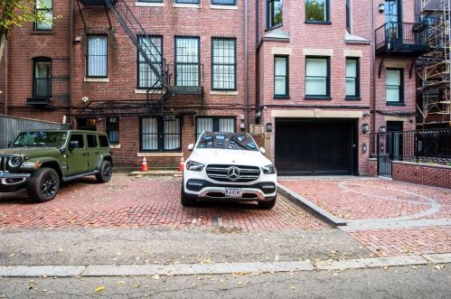 169 Commonwealth Ave, Boston MA 02116 exterior