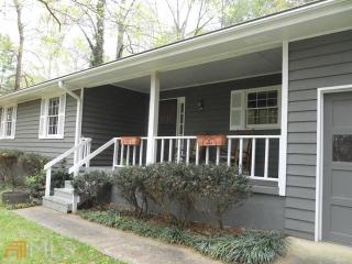 2799 Mockingbird Cir, Duluth, GA 30096-3972