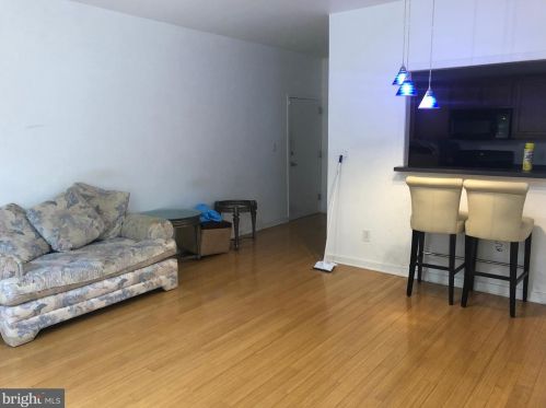 20 Swan St, Trenton NJ  08611-1632 exterior