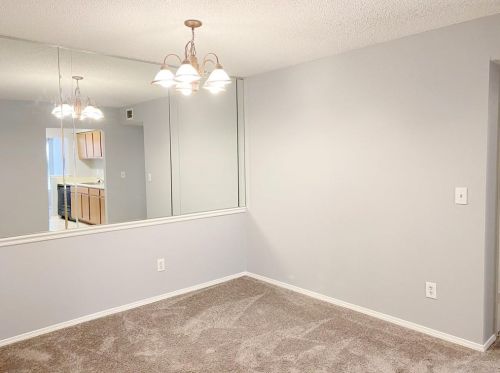 1502 Huntingdon Chase, Atlanta GA  30350-4931 exterior