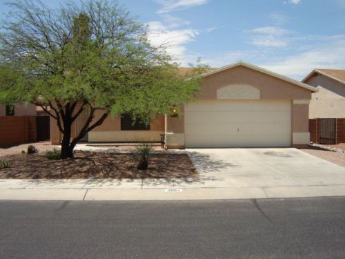 3051 Autumn Breeze Dr, Tucson, AZ 85742-4858