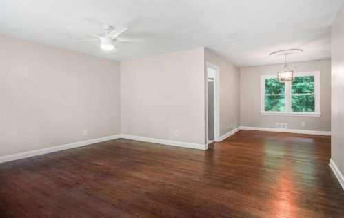 1689 Laurelwood Dr, Atlanta GA 30311-3800 exterior