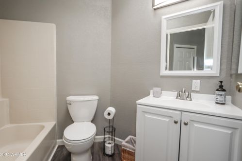 1784 Augusta Ave, Chandler AZ 85249 exterior