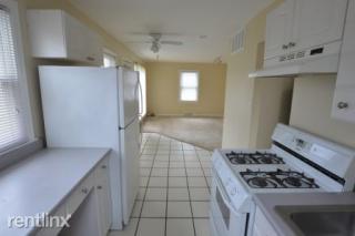 1985 Annabelle St, Detroit MI  48220-1150 exterior