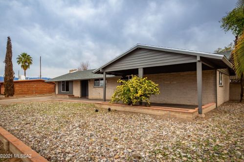 2431 Calle Yucatan, Tucson, AZ 85710-5743