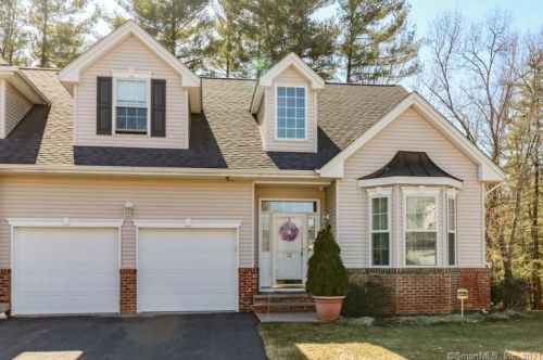 13 Marble Faun Ln, Windsor, CT 06095-4766