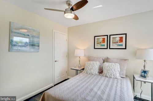 210 N St, Washington DC  20001-3534 exterior