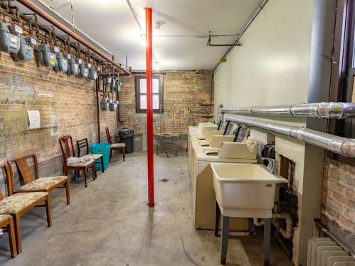 5657 Spaulding Ave, Chicago IL  60659-3625 exterior