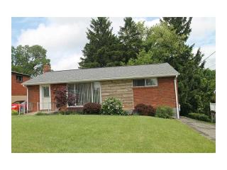 1625 Hollyrood Rd, Pittsburgh, PA 15227-3724