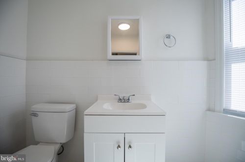 5148 Hazel Ave, Philadelphia PA 19143-1526 exterior