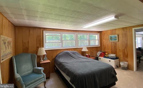 48 War Admiral Ln, Media PA 19063-5224 exterior