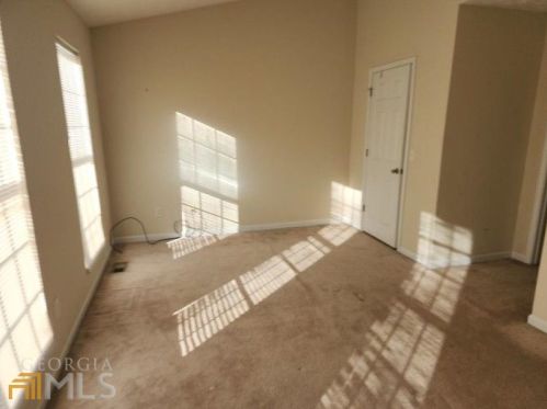 1732 Redan, Lithonia GA  30058-2610 exterior