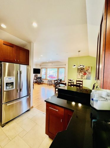 6244 Keeler Ave, Chicago IL 60803-1906 exterior