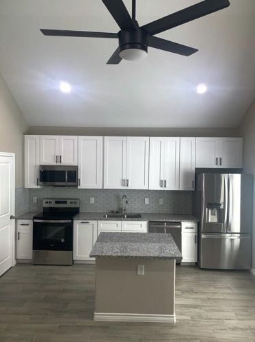 841 Palmdate, Montgomery TX  77316-2961 exterior