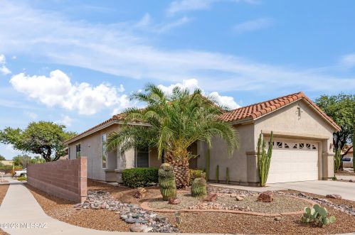 9246 Crimson Stone Pl, Tucson AZ  85743-5458 exterior