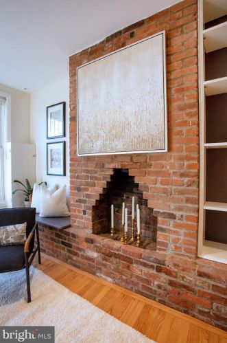 418 Capitol St, Washington DC  20003-4012 exterior