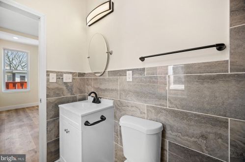 1729 28th St, Philadelphia PA  19145-1711 exterior