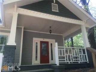 1198 Cascade Rd, Atlanta GA  30311-2816 exterior