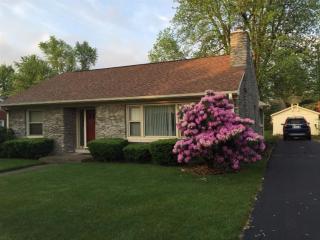 792 Della Dr, Lexington KY  40504-2320 exterior