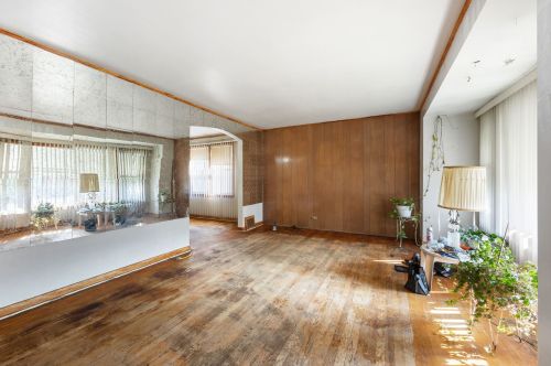 10217 Eberhart Ave, Chicago, IL 60628-2209