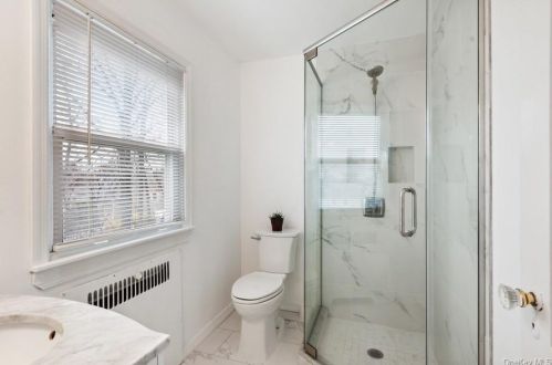 28 Cedar St, Mount Vernon NY 10552-3007 exterior