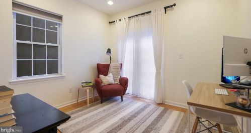 915 19 St, Philadelphia PA 19146-2638 exterior