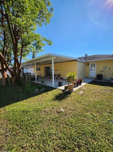 4325 20 Ave, Naples FL 34120-6324 exterior