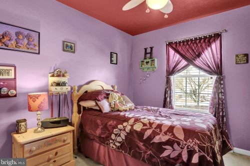 141 Pheasant Run Ln, Hanover PA 17331-9186 exterior