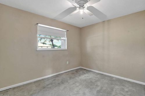 4656 Capri Dr, Naples FL exterior