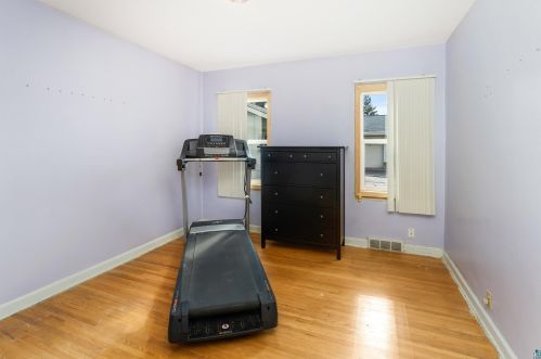 1525 Anderson Rd, Duluth MN 55811-5423 exterior