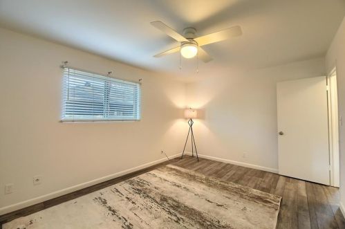 7705 Evaline Ln, Austin TX 78745-7464 exterior