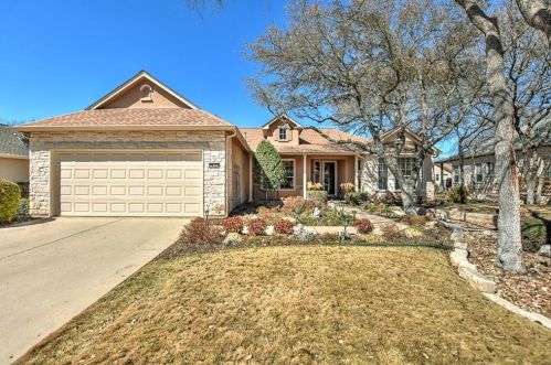 124 Great Frontier Dr, Georgetown, TX 78633-4594