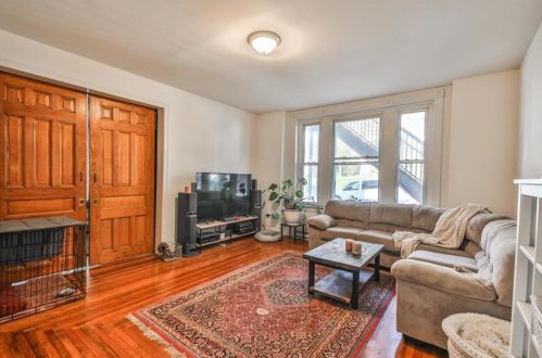 103 Church St, Slatington PA 18080-1825 exterior