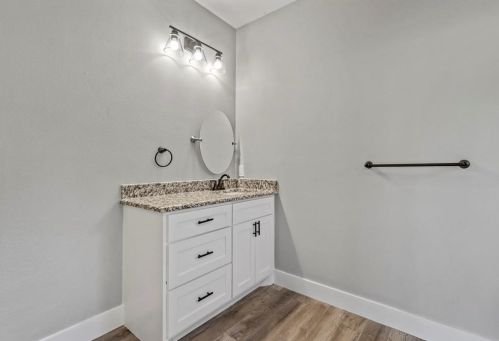 405 Walker St, Denison TX  75020-2451 exterior