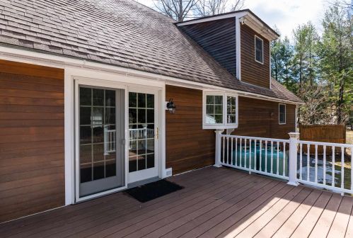 39 Minge Cv Rd, Alton NH 03810-4063 exterior