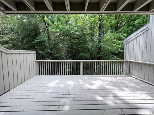 1249 Druid Knoll Dr, Atlanta GA  30319-4109 exterior