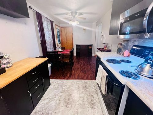 6715 Buchanan Ave, Pittsburgh PA  15122-2729 exterior