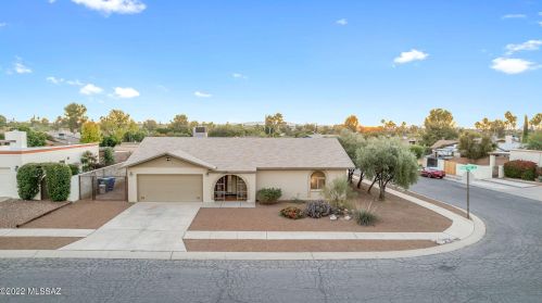 1458 Olympic Club Dr, Tucson AZ  85710-7250 exterior
