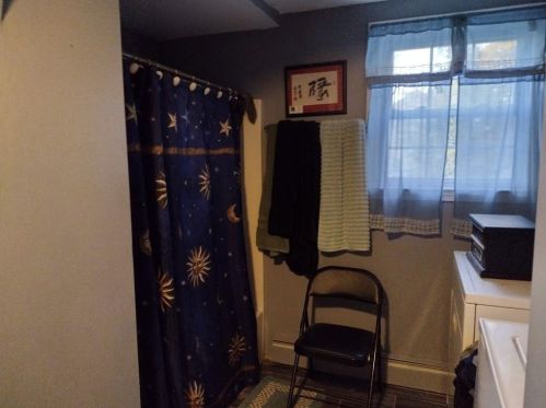 34 Mailloux St, Woonsocket RI 02895-3409 exterior