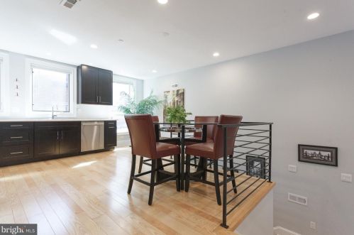 1026 Leithgow St, Philadelphia PA 19123-1421 exterior